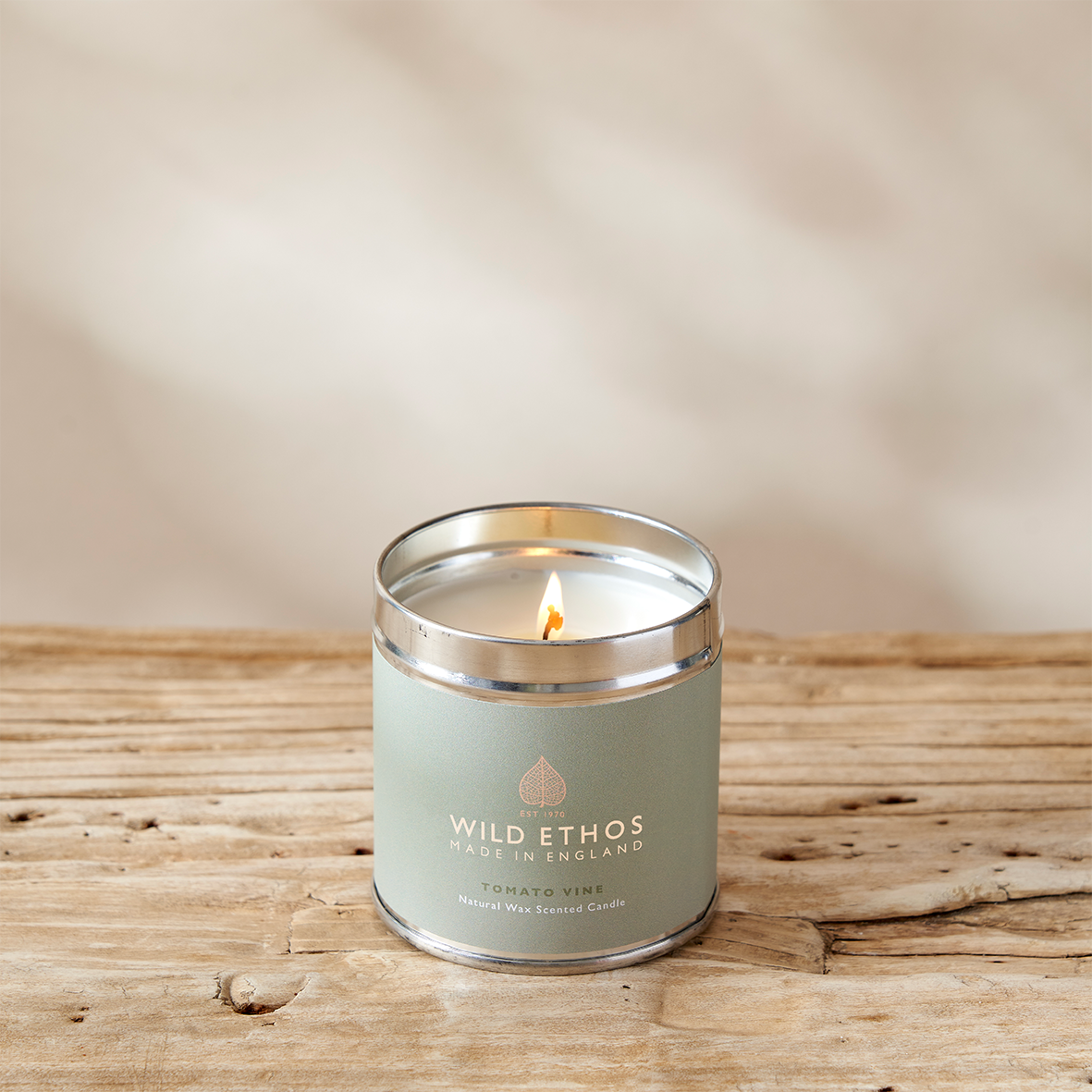 handmade tomato vine candle